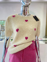 Cargar imagen en el visor de la galería, Blusa Corazón
