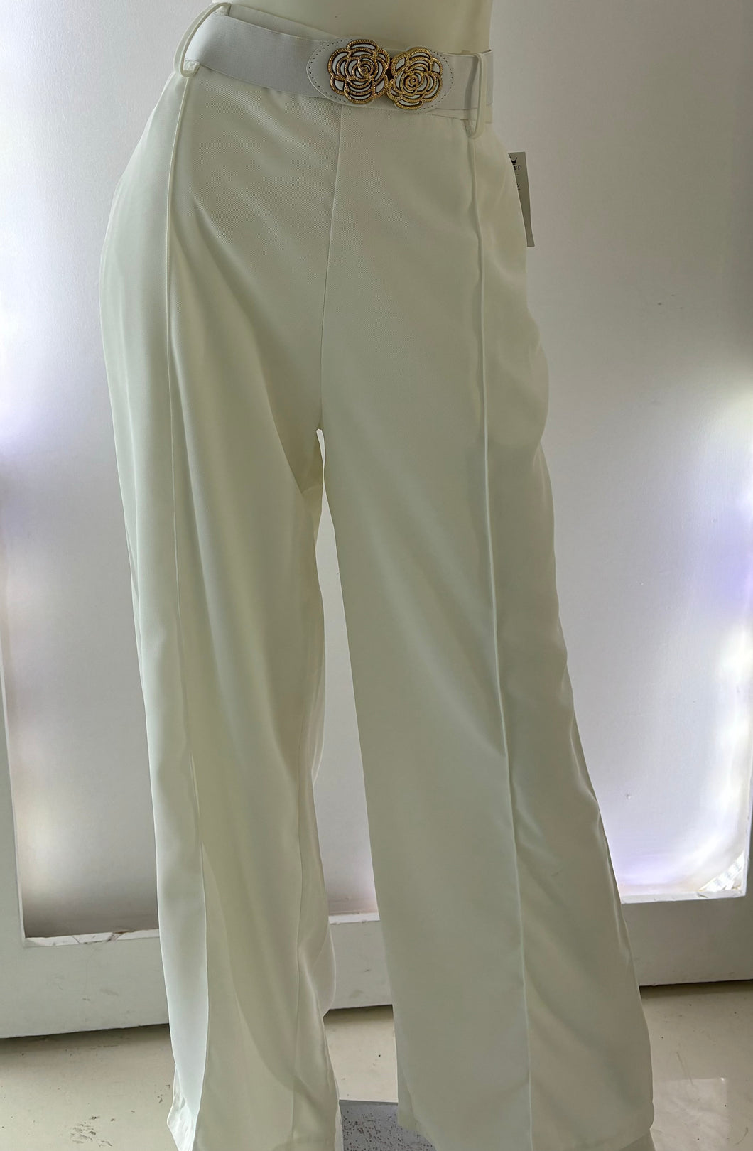 Pantalón blanco de vestir