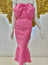 Cargar imagen en el visor de la galería, Vestido Moño Rosa
