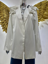 Cargar imagen en el visor de la galería, Blazer Moños Blanco
