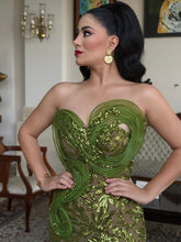 Cargar imagen en el visor de la galería, Vestido verde corto
